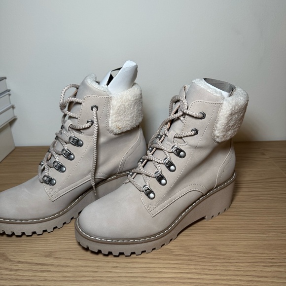 DV By Dolce Vita Tie Up Cream Fur Boots - Picture 3 of 12